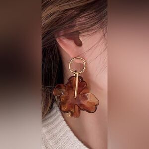 Brown Floral Earrings N1301